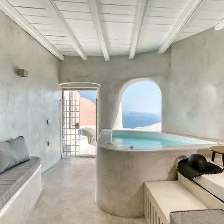 Marble Sun With Jacuzzi By Caldera *