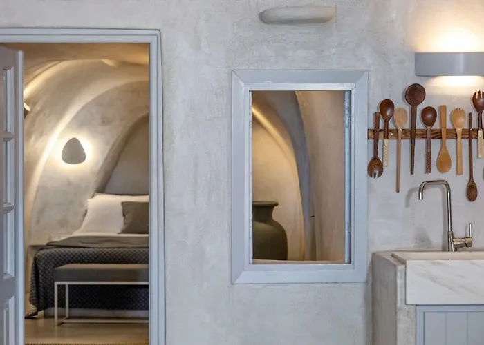 Marble Sun With Jacuzzi By Caldera *