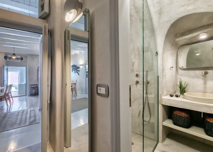 Marble Sun With Jacuzzi By Caldera